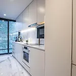 Primrose 1br Delight W Parking By Lovelystay * Porto