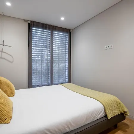 شقة Primrose 1br Delight W Parking By Lovelystay بورتو