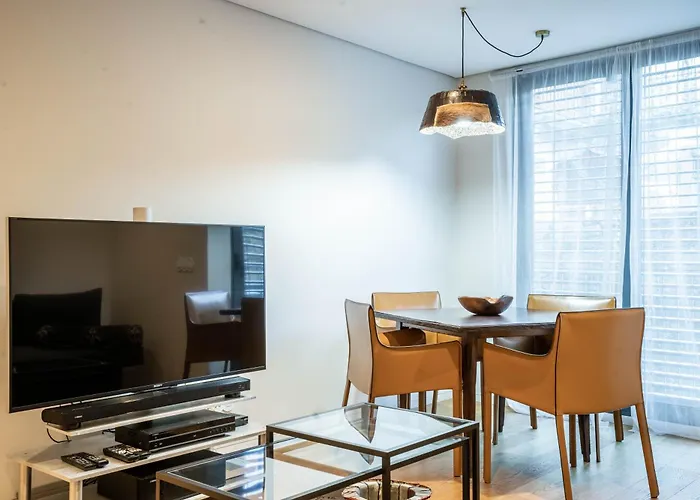 Apartman Primrose 1br Delight W Parking By Lovelystay Porto