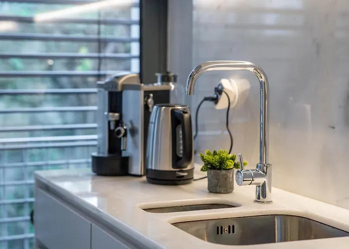 Primrose 1br Delight W Parking By Lovelystay Διαμέρισμα *