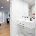 Apartmán Primrose 1br Delight W Parking By Lovelystay Porto